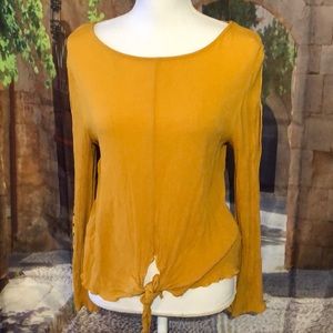 Fabulous Noa Elle top